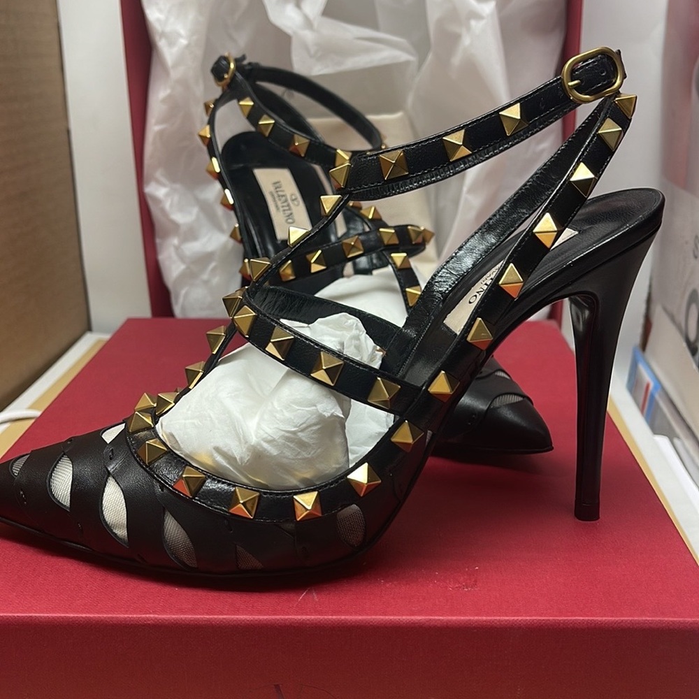 Valentino Garavani Rockstud t-strap - Picture 13 of 13